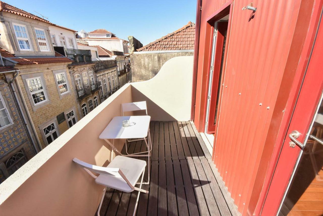 Art & City Porto Luaran gambar