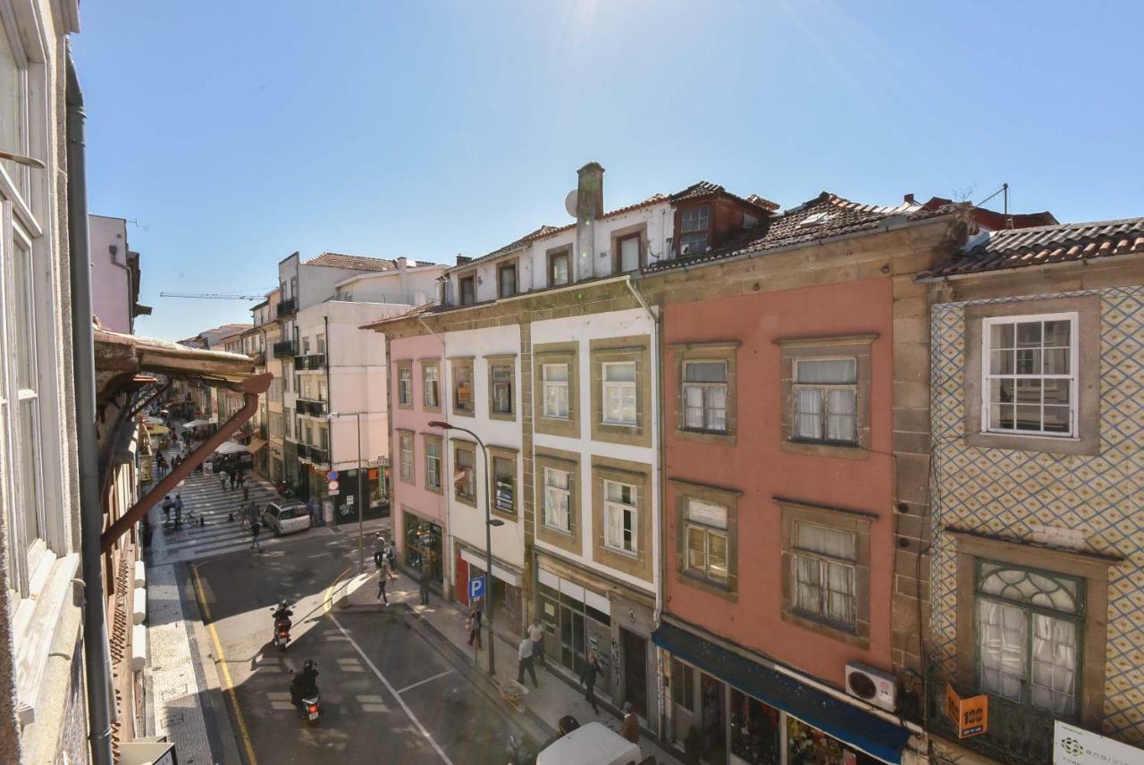 Art & City Porto Luaran gambar