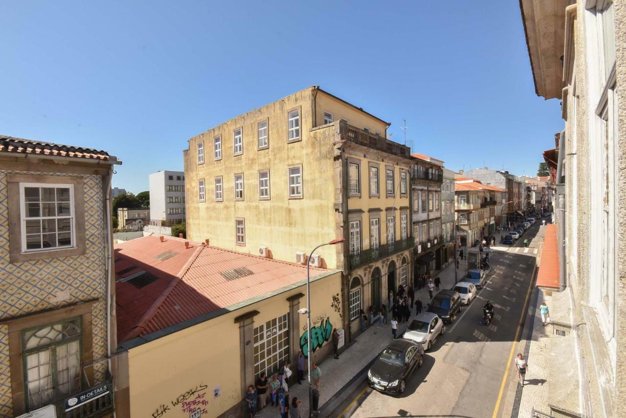 Art & City Porto Luaran gambar